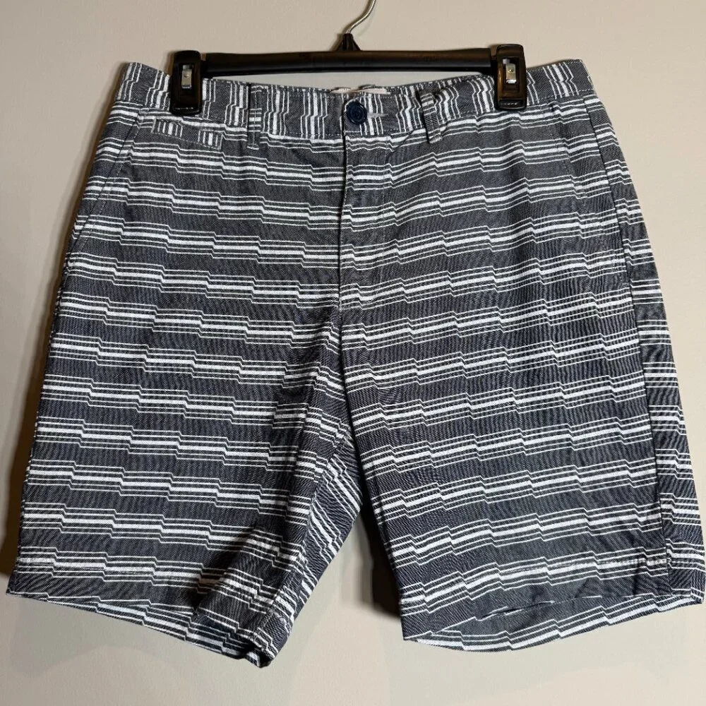Original Penguin Striped Chino Shorts Men's 31 Gray Preppy Golf Outdoor 7.5
